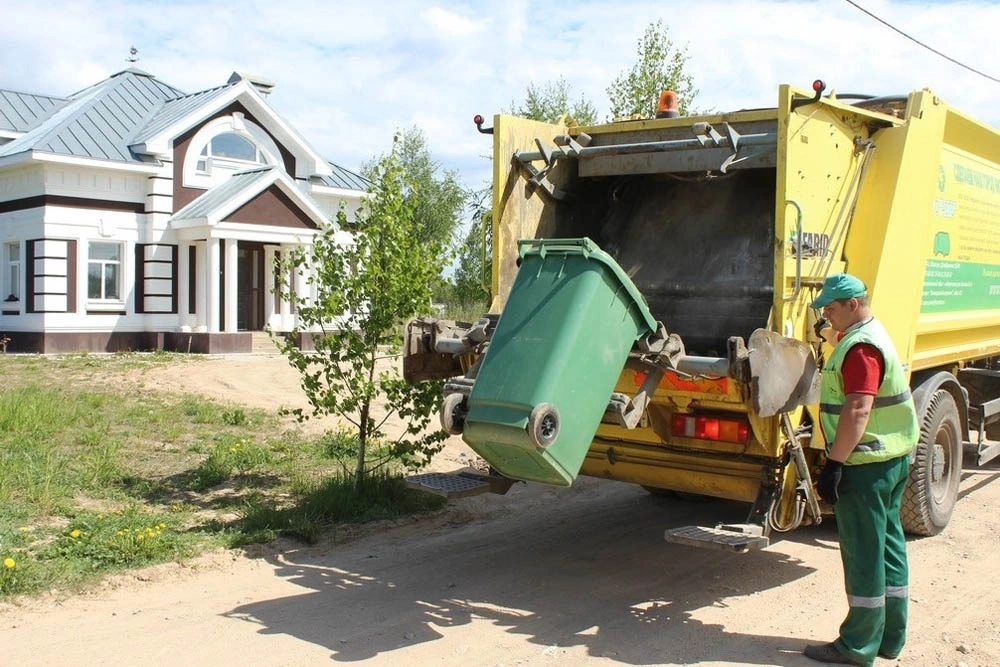 Вывоз мусора с дачи СНТ в Лесне от ПроМусор — вывоз дачного и садового мусора, цена от 1715 руб