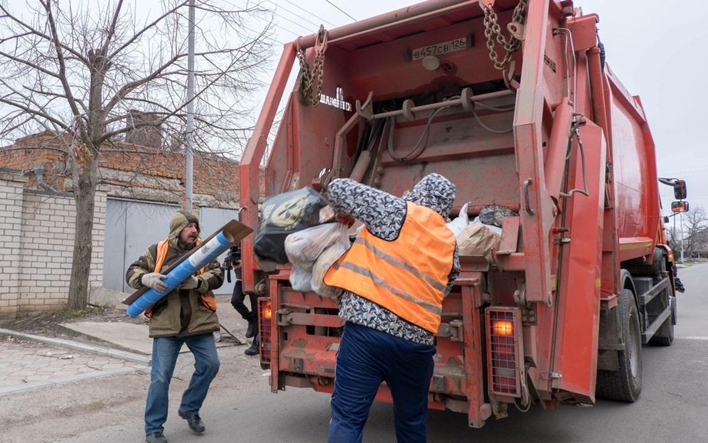 Срочный вывоз мусора в Лесне в октябре